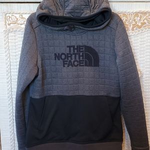 🐦The North Face hoodie